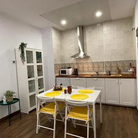 Turisticos Mamelon Apartment *